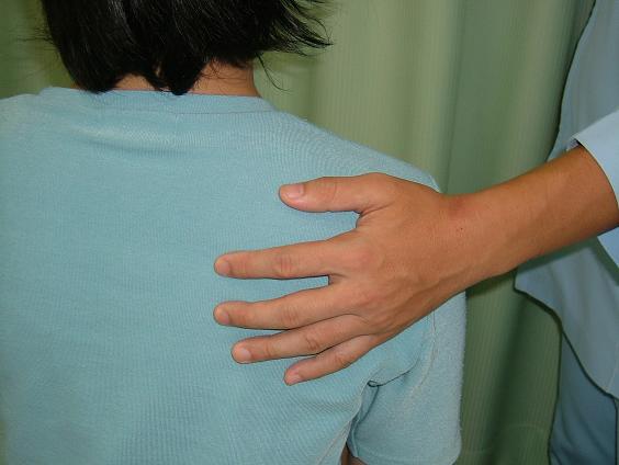 ���b���̓����ɔz�����ʂ̎w���p�҂����ĂĂ���ʐ^