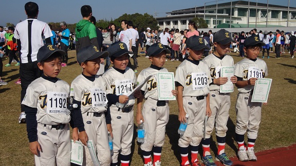 �L�^�؂������Ȃ���싅���̎O�N������