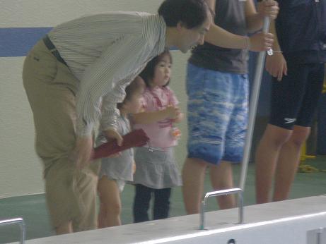 �I���t���Ԃ̐搶���������Ă��镗�i