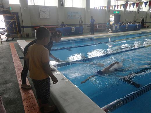 �^�[���̗��K��`������ł��钷�j