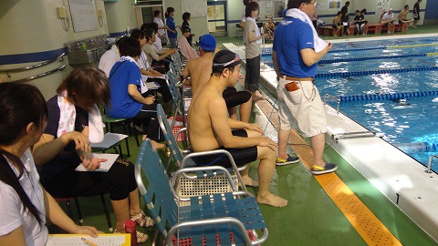 �X�^�[�g�O�ɂ����őҋ@��