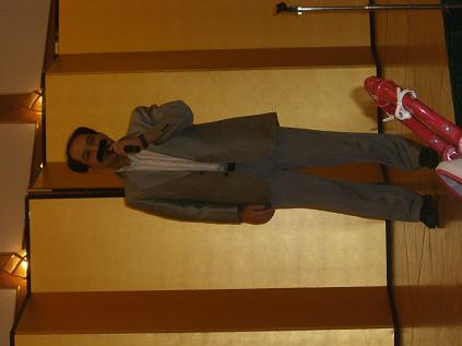 �O���Łu���E�̃i�x�A�c�v